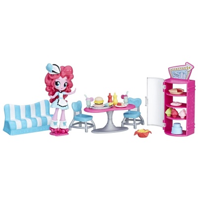   Hasbro Equestria Girls      -    